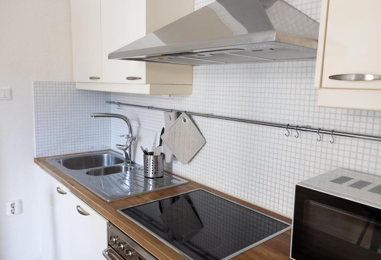 2Ndhomes Cozy And Spacious Studio In Idyllic Katajanokka Helsinki Esterno foto